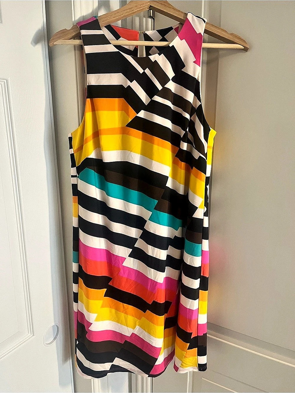 Trina Turk Enchant Dress Abstract Midi Dress Small